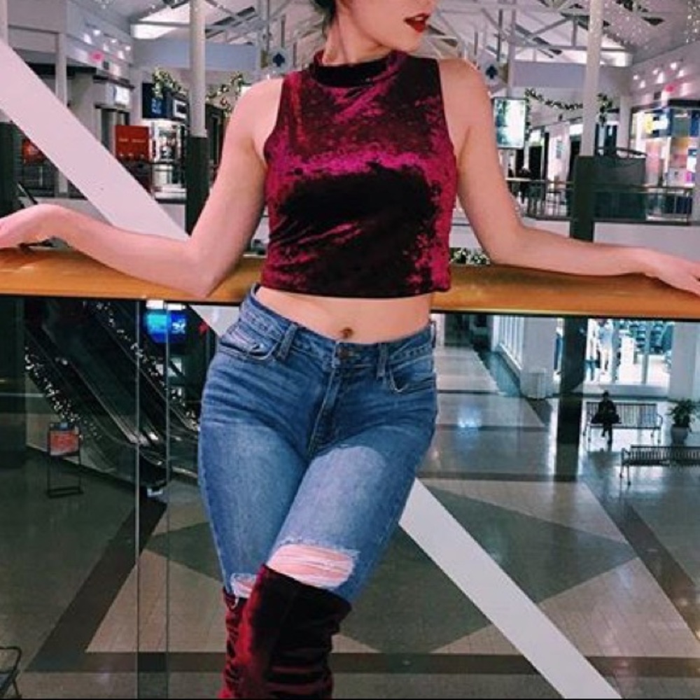 Suede maroon turtle crop top